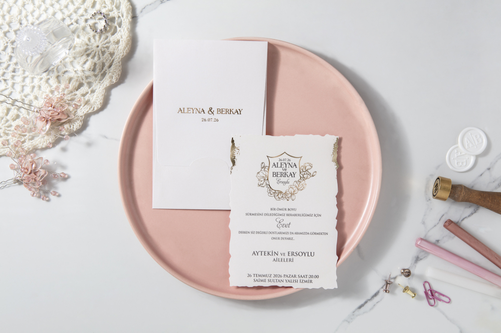 Invitatii de Nunta: 7084-fen-25 [1]