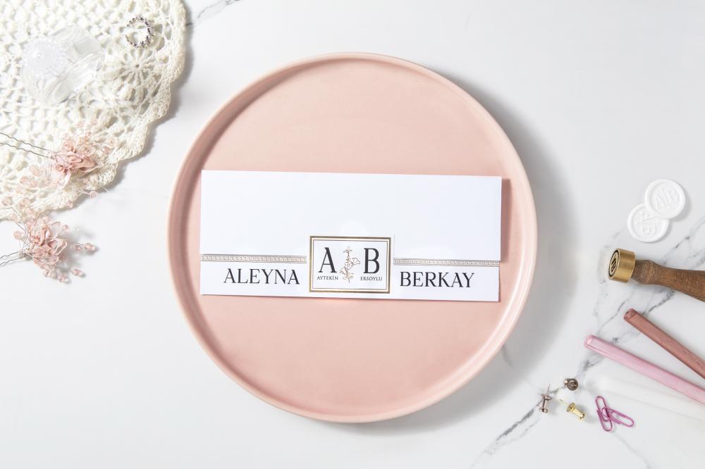 Invitatii de Nunta: 7143-fen-25 [1]