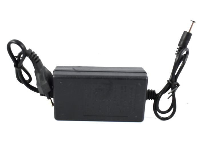 Banda Led 12 V , 5 M , alb rece 6000k - Imagine produs en-gros [5]