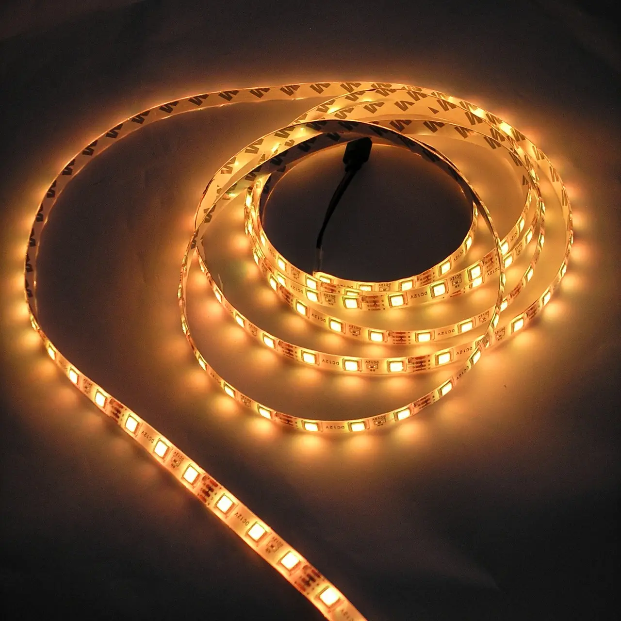 Bandă LED RGB 5m USB cu Muzică și Telecomandă - Imagine produs en-gros [5]