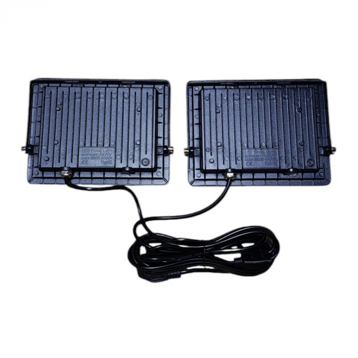 Trepied telescopic cu 2 proiectoare Led de 50W fiecare ,IP66,conectate, plus cablu alimentare de 290 cm [6]
