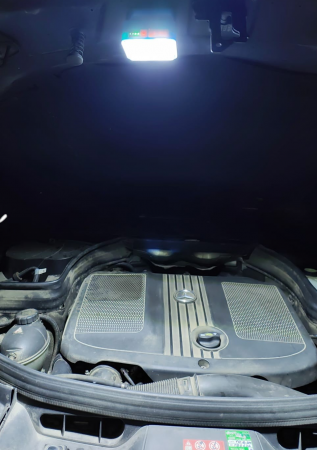 Lanterna solara portabila 5 moduri de luminare puternica cu suport magnetic, reincarcabila prin USB [7]