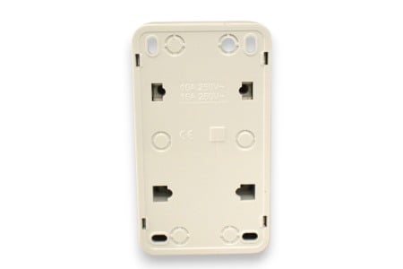 Intrerupator cu priza pe tencuiala YW-18036 - Imagine produs en-gros [1]
