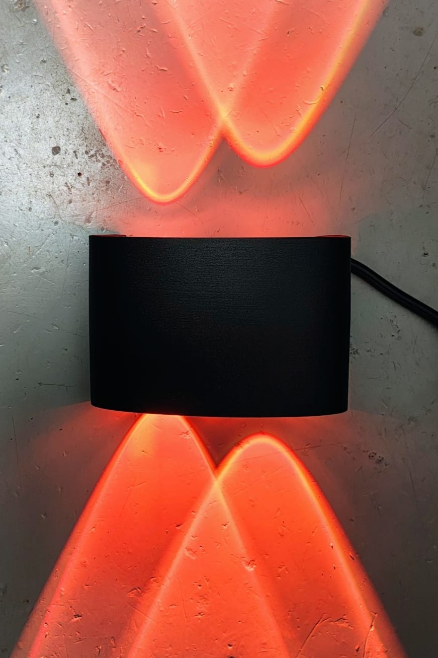 aplică-led-rgb-4w-bidirecțională-cu-telecomandă-ip54-aluminiu-exterior-interior-negru [6]