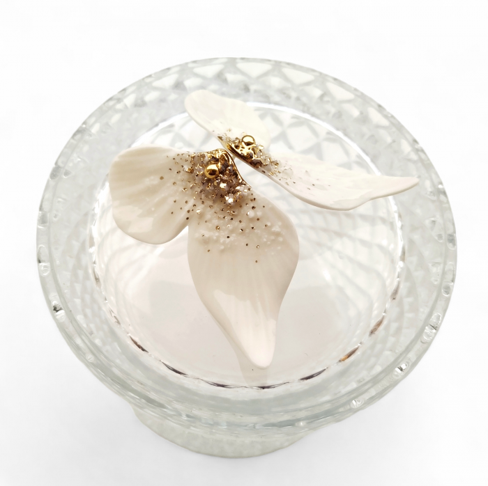 Flower petals porcelain earrings - Daniela Cățoi [2]