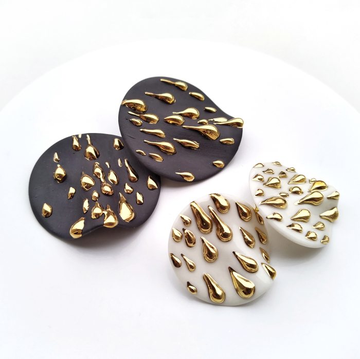 Falling gold black earrings - Daniela Cățoi [2]