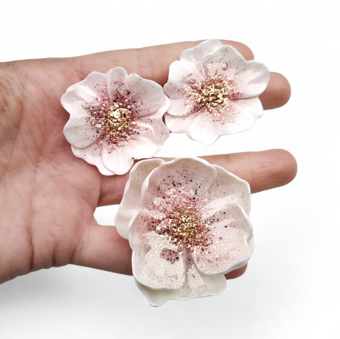 Pink-white flower porcelain brooch [2]