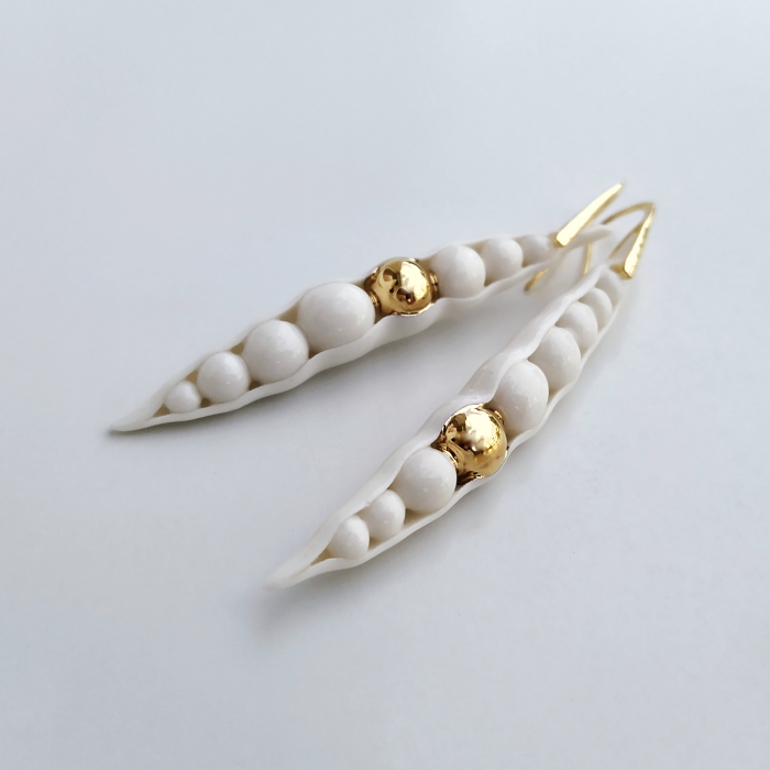 White pod earrings - Daniela Cățoi [2]
