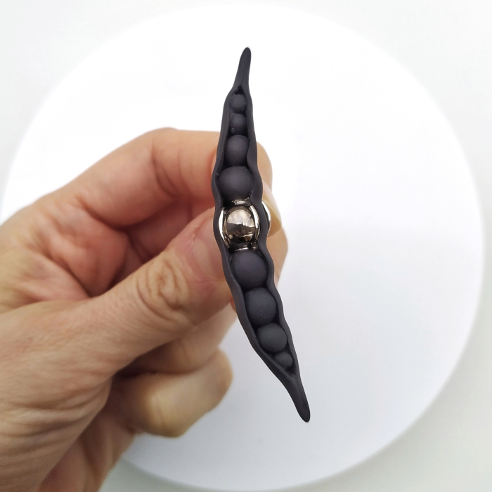 White Pod Brooch [2]