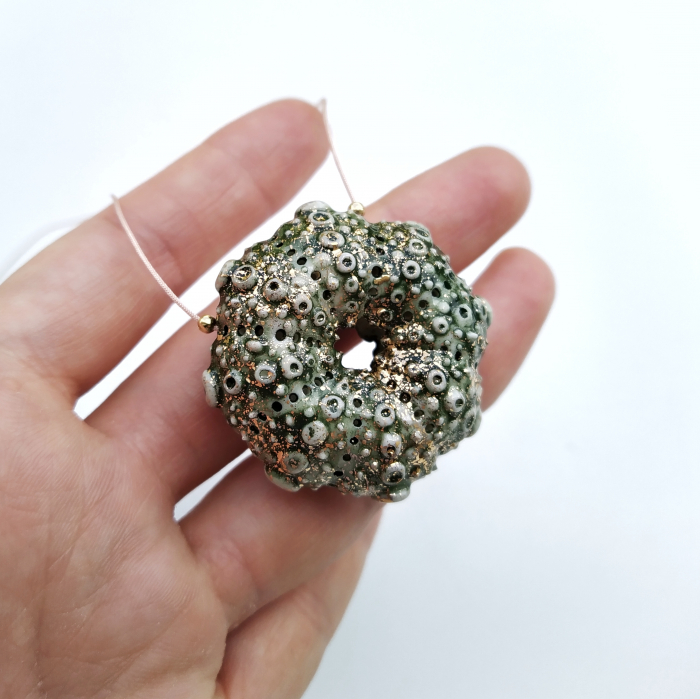 Green sea urchin pendant - Daniela Cățoi [3]