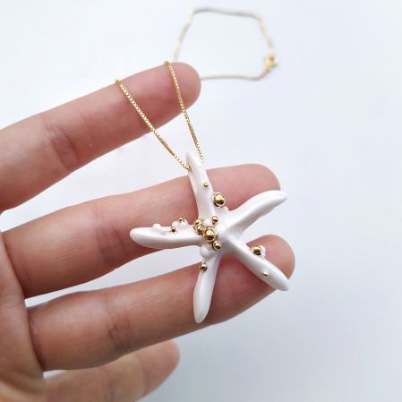 Pearly - White starfish pendant - Daniela Cățoi