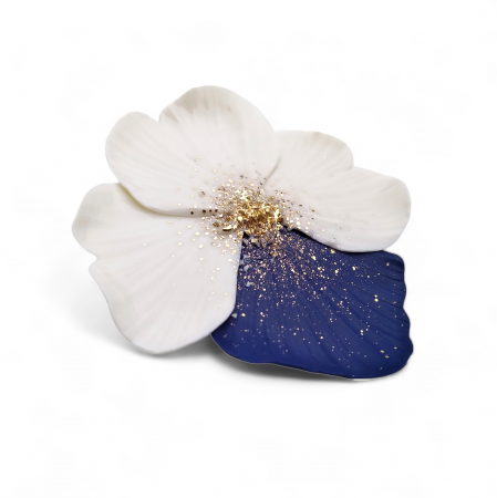 Blue & white porcelain brooch - Daniela Cățoi [1]