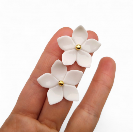 Five petals flower porcelain earrings - Daniela Catoi [1]