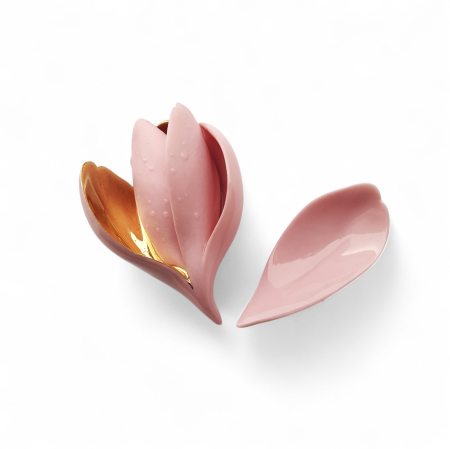 Collections - Pink magnolia brooch