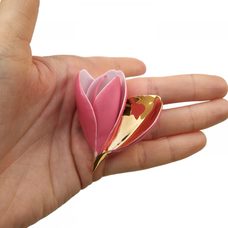 Pink magnolia brooch [2]
