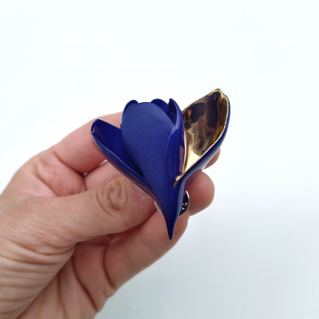 Brooches - Blue magnolia brooch