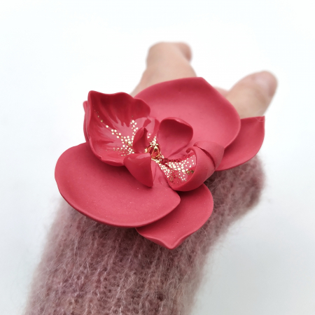 Flora in Porcelain - Red orchid porcelain brooch II