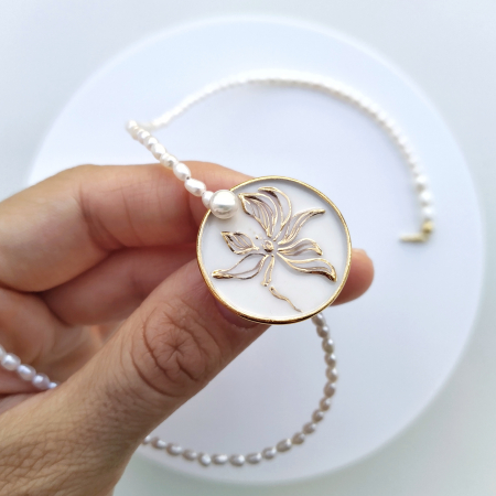 Pearly - The Inner Garden necklace IV - Daniela Cățoi