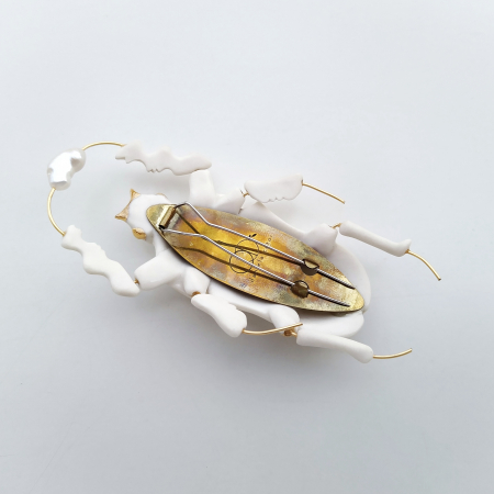White Beetle brooch with pearl - Daniela Cățoi [5]