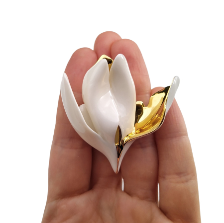 Brooches - White magnolia brooch