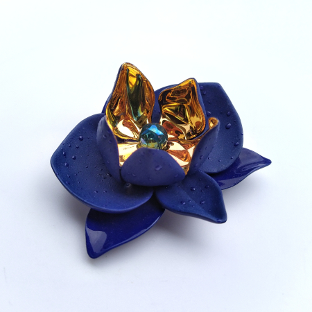 Flora in Porcelain - Blue Flower brooch