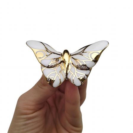 Flora in Porcelain - White butterfly porcelain brooch