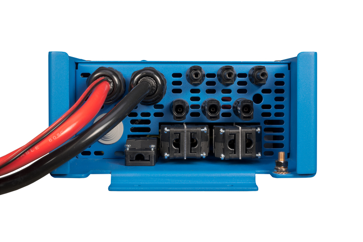 Invertor charger solar 24V 1600VA Victron Energy EasySolar 24/1600/40-16 MPPT 100/50 [3]