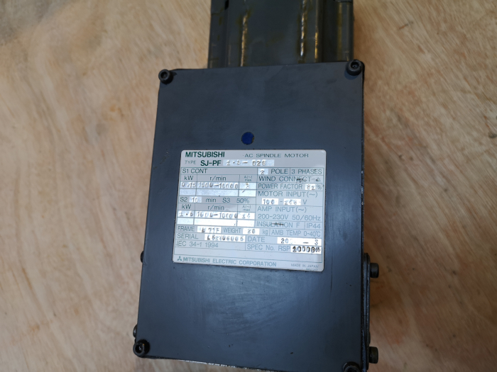 Mitsubishi SJ-PF 1.5 [3]