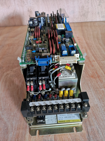 Velocity control unit A06B-6050-H103 [3]