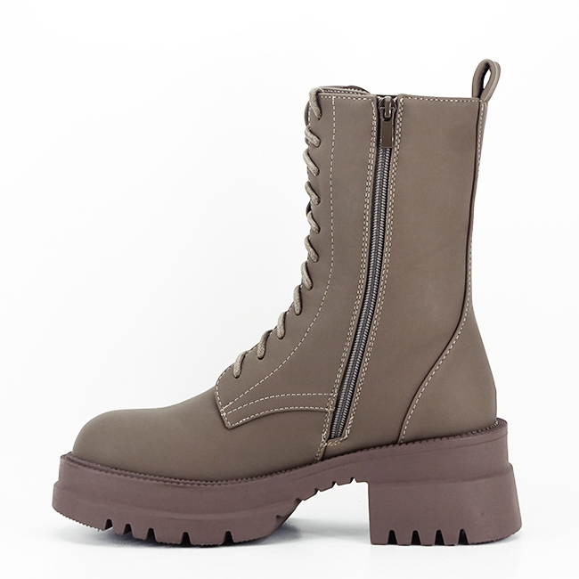 Bocanci kaki cu siret 7770 114 [2]