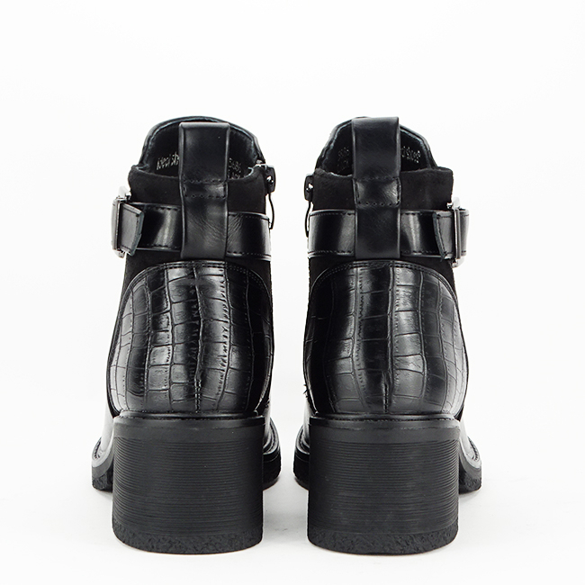 Ghete negre cu talpa groasa 5686 112 [4]