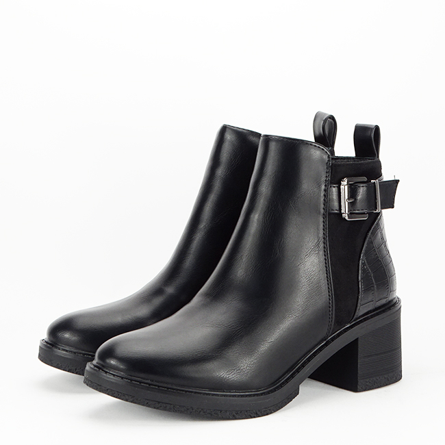 Ghete negre cu talpa groasa 5686 112 [2]