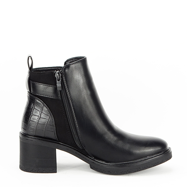 Ghete negre cu talpa groasa 5686 112 [6]