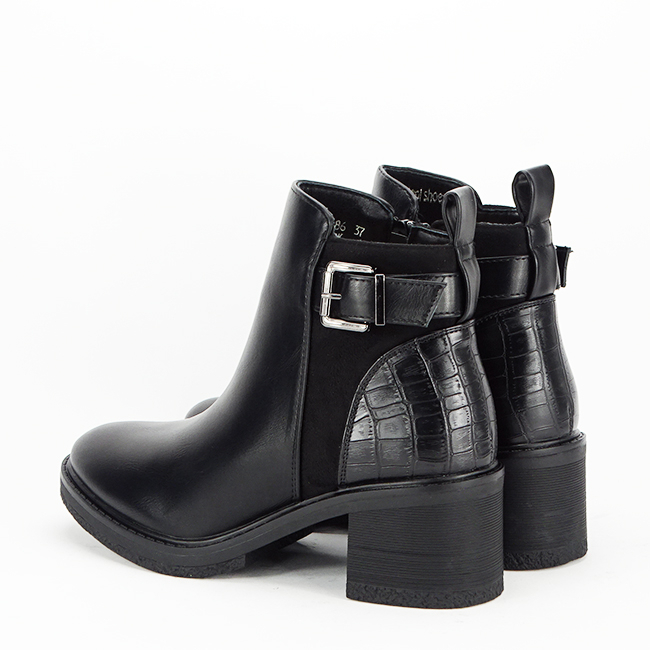 Ghete negre cu talpa groasa 5686 112 [3]