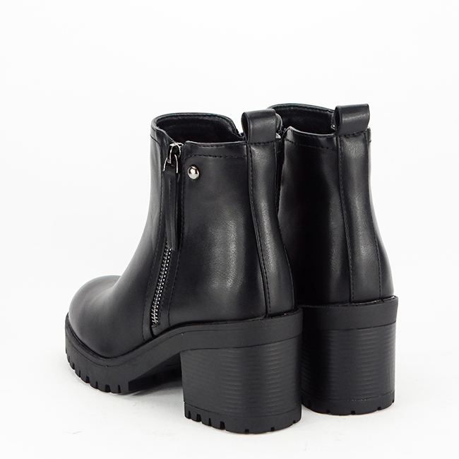 Ghete negre cu talpa groasa 5800 115 [3]