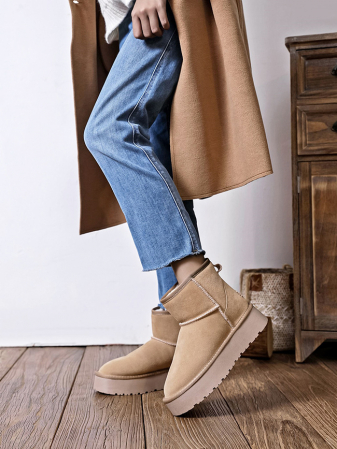 Femei - Ghete bej din piele naturala JB1925 117