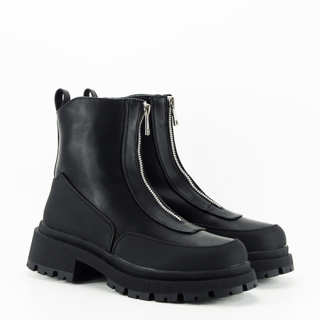 Ghete negre cu fermoar in fata BM63 112 [4]