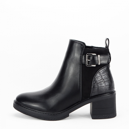 Ghete - Ghete negre cu talpa groasa 5686 112
