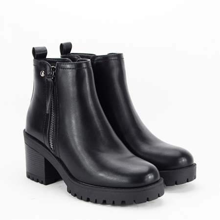 Ghete negre cu talpa groasa 5800 115 [5]