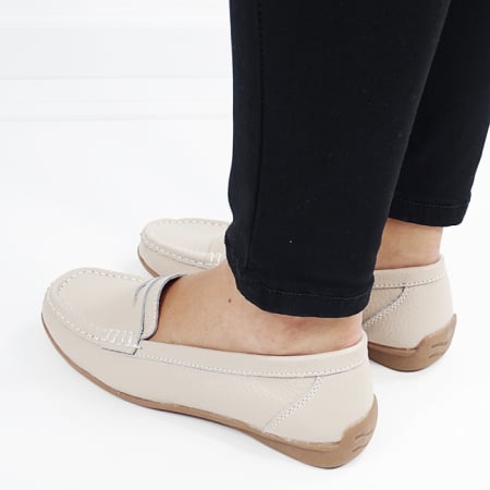 Mocasini bej din piele naturala B-5128 M4 [2]
