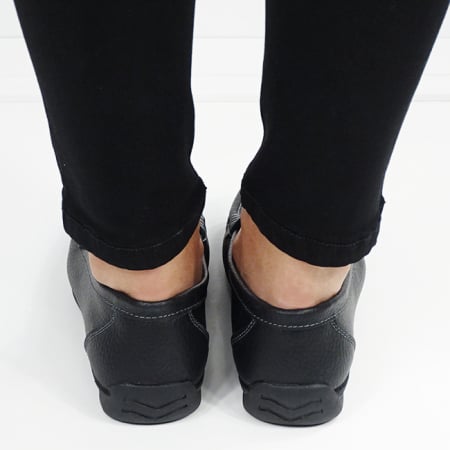 Mocasini negri din piele naturala B-5128 M4 [3]