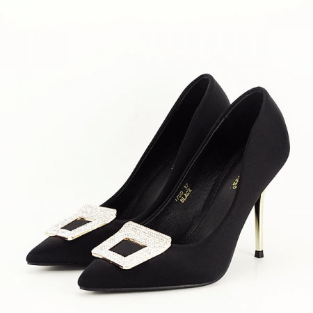 Pantofi negri cu brosa 1700 02 [1]