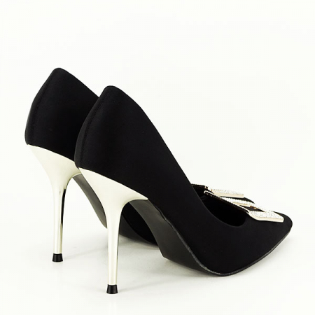 Pantofi negri cu brosa 1700 02 [6]