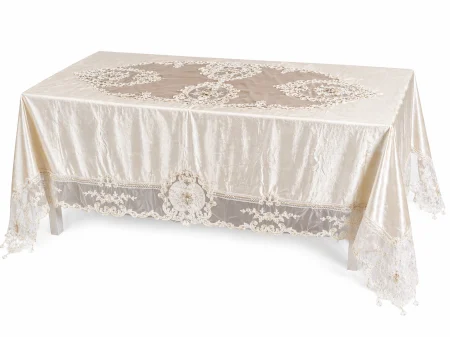 Față de masă catifea crem 7788 cu dantelă florală și cristale tip lacrimă 180x270 cm [2]