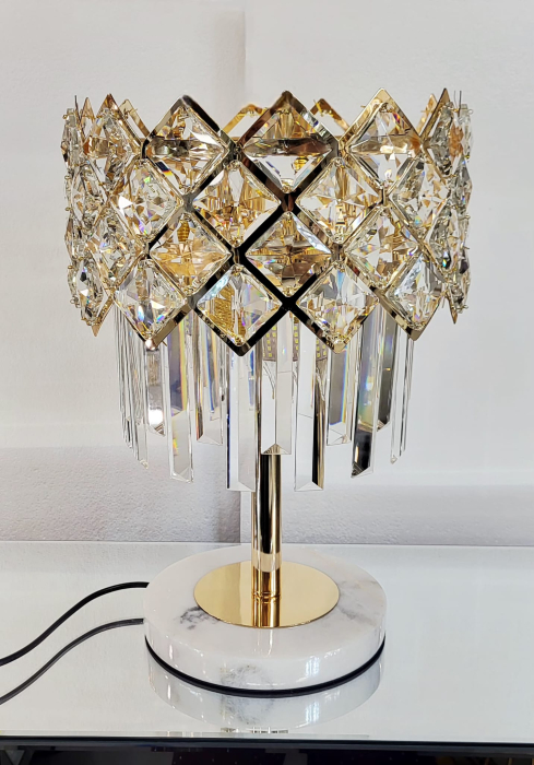 Veioză decorativă 88158 cu cristal K9, finisaj auriu și bază din marmură albă, 30 cm [3]