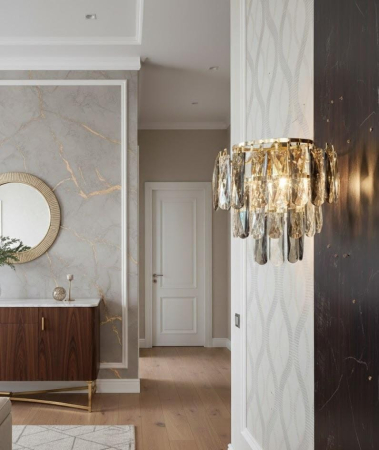 APLICE SI PLAFONIERE - Aplică perete 3361 – metal auriu cu cristale K9, stil modern elegant, 25×30 cm