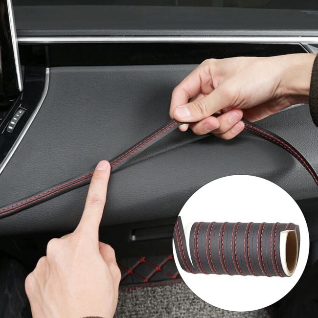 Banda decorativa pentru interiorul vehiculului, lungime 2m, din piele ecologica, culoare Neagra + cusatura Rosie [4]