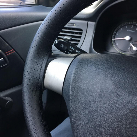 Accesorii Autoturisme - Husa volan din PIELE NEAGRA + ATA NEAGRA, diametru 37 - 39 cm (se coase, aspect ORIGINAL)