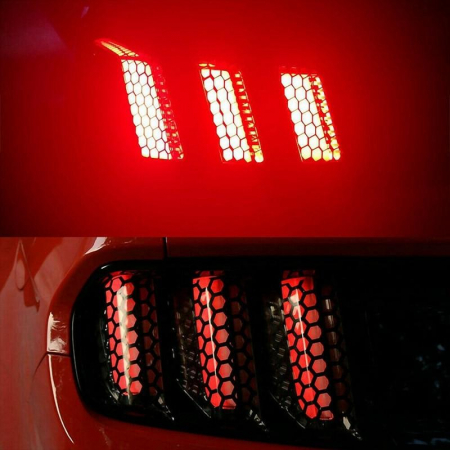Set 2 folii autoadezive decupate pentru decorarea stopurilor auto, dimensiune 2 x 48 x 30cm, culoare Negru Mat, model HONEYCOMB [3]