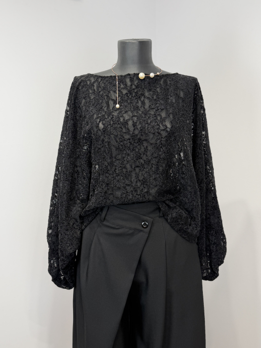 Bluza neagră lejera din dantela [4]